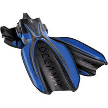 Load image into Gallery viewer, Oceanic Manta Ray Open Heel Fins with Spring Straps